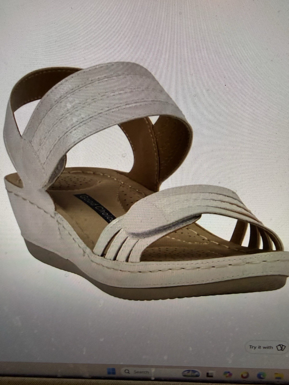 Good Choice Samar White Womens Wedge Sandal White US Size 7- NEW with Box
