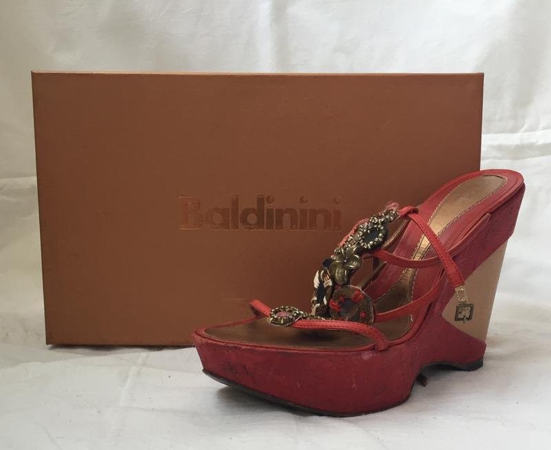 women baldinini heels red leather 39