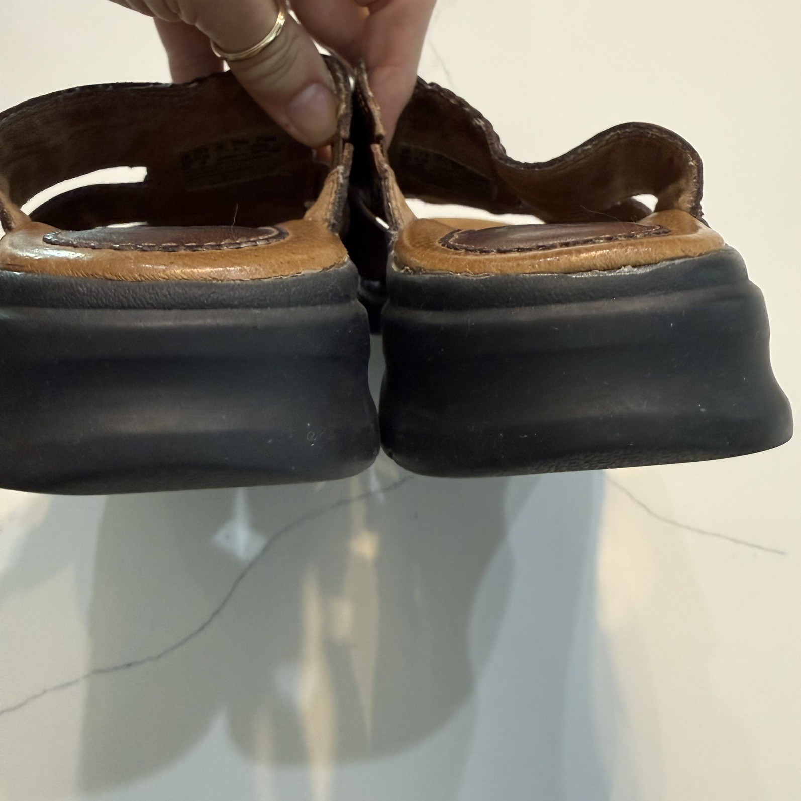 Ariat Brown Leathers Strap Brass Stud Slides Sandal Style 21444 Womens 7.5B