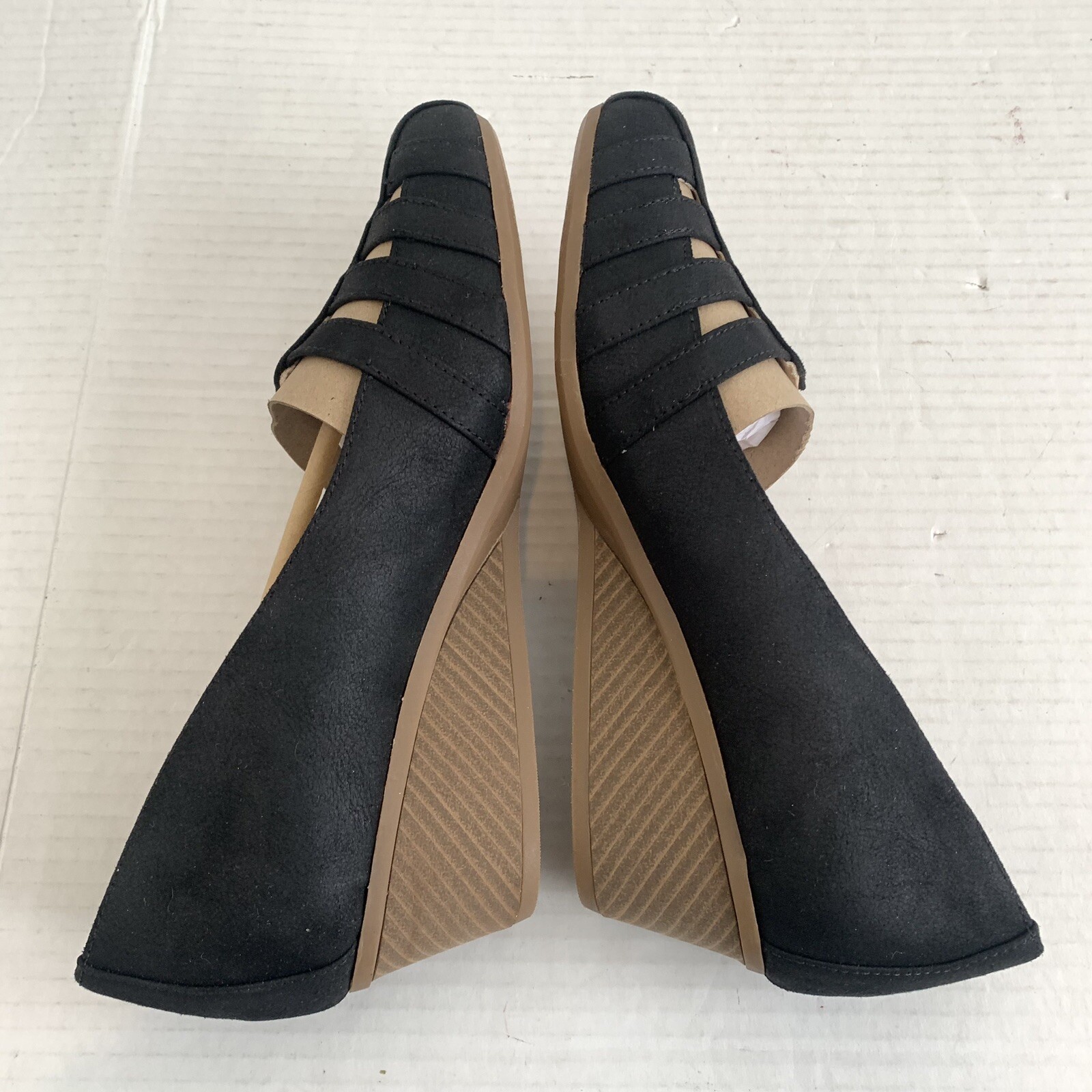 Dr Scholls Be Free Women’s 9 Sandals Wedge Heels Black Basket Weave Comfort NEW