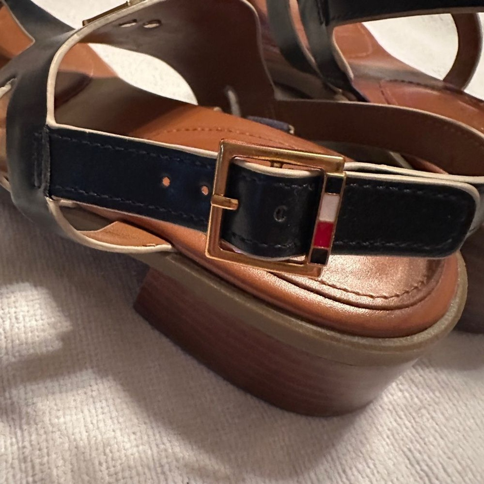 Tommy Hilfiger Women’s Ezma Thong Sandals- Size 9M