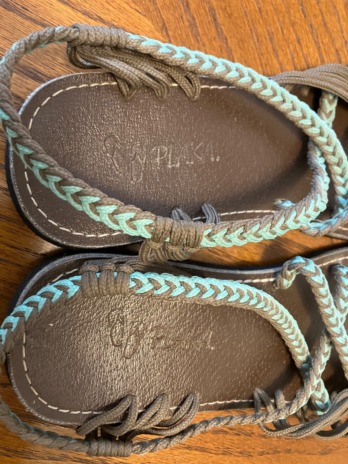 Plaka Women’s Flat Sandals Hand Woven Vegan Rubber Size Unknown