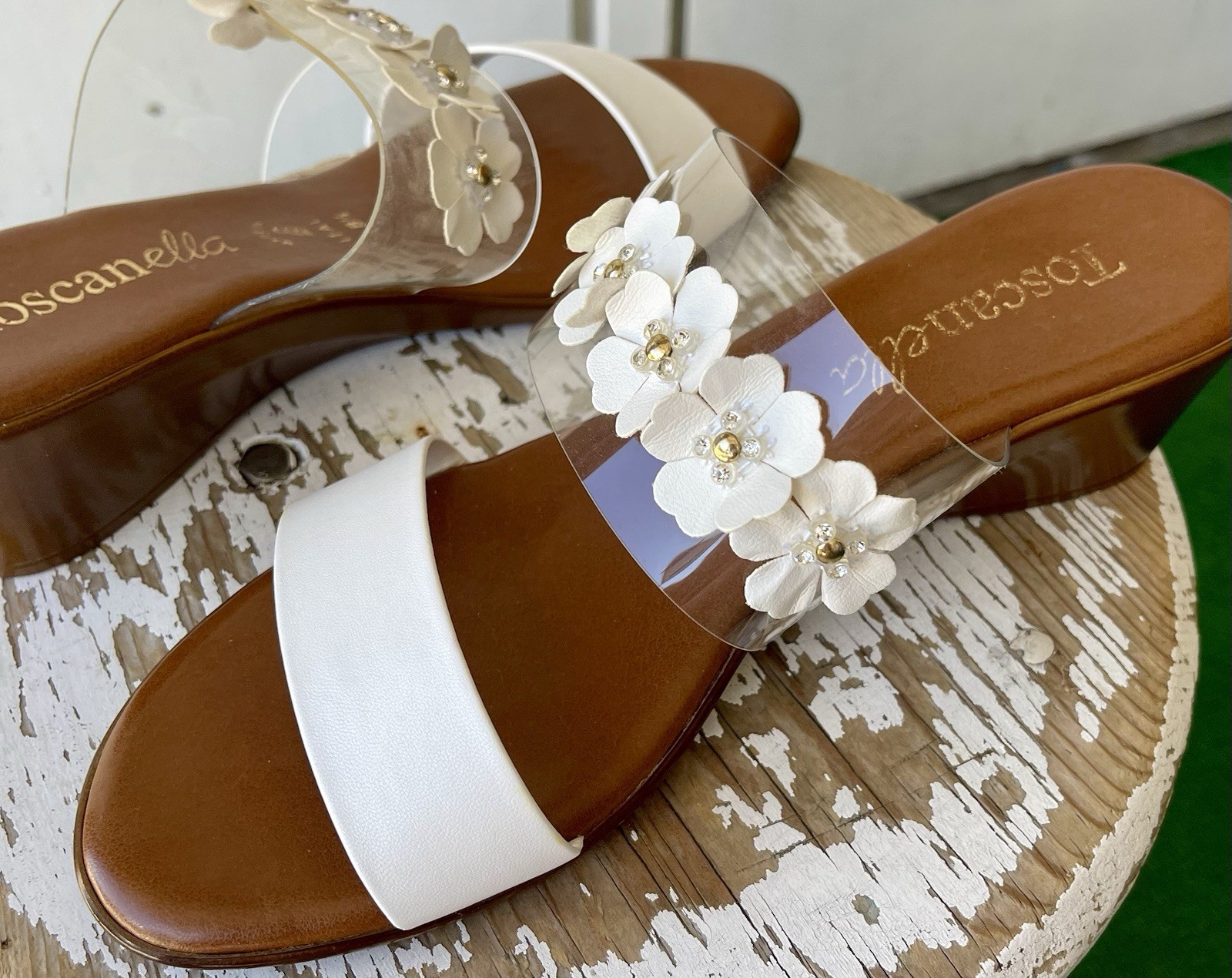 White Floral Slide Sandals W/Clear Strap & Wedge Heel By TOSCANELLA Size 8.5