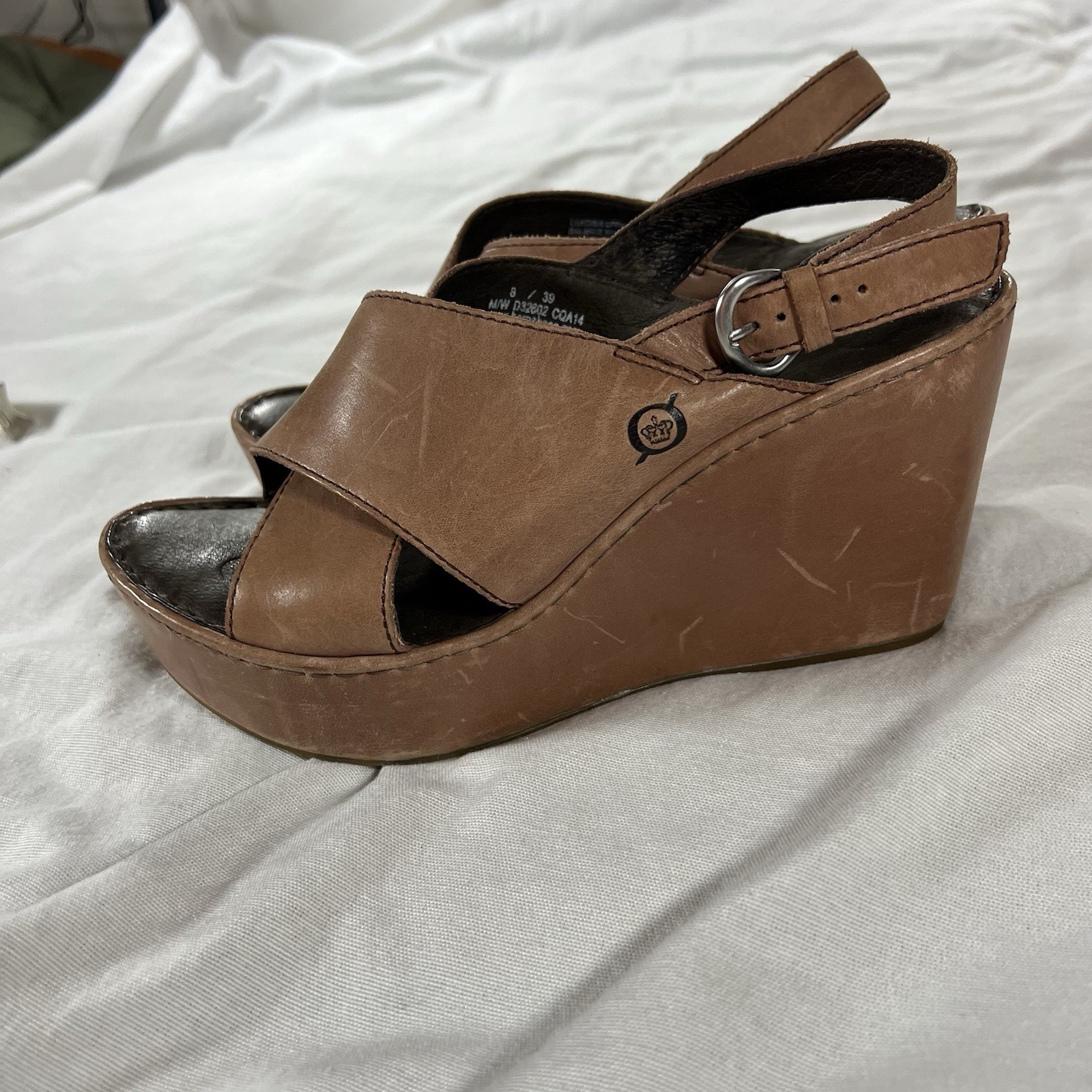BORN Wedge Sandals Leather Heel Slip On Buckle Accent Size 8 Spring Summer