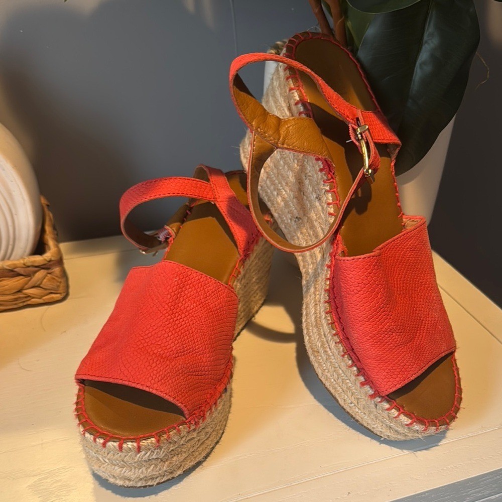 Stylish Red Wedge Sandals