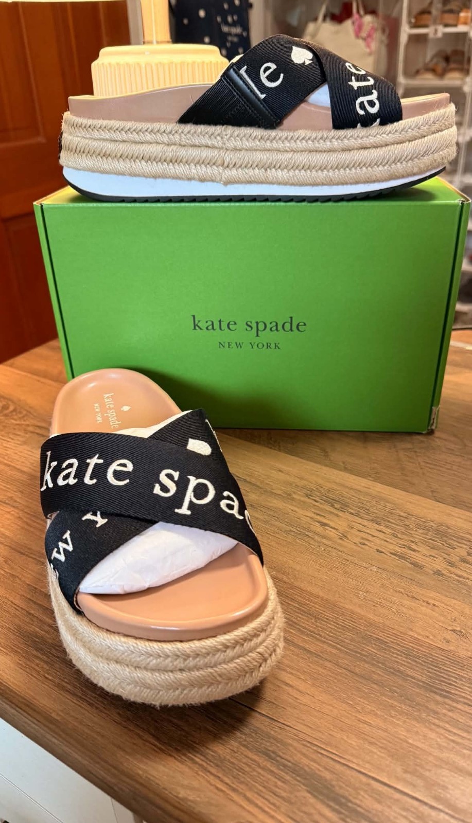 NIB Kate Spade Black With White Embroidered Logo Cross-Strap Slides Size 8
