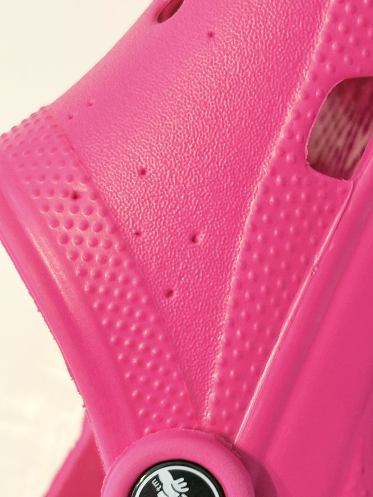 Unisex Pink Crocs Classic Clog Sandals Men’s Size 6 Women’s Size 8