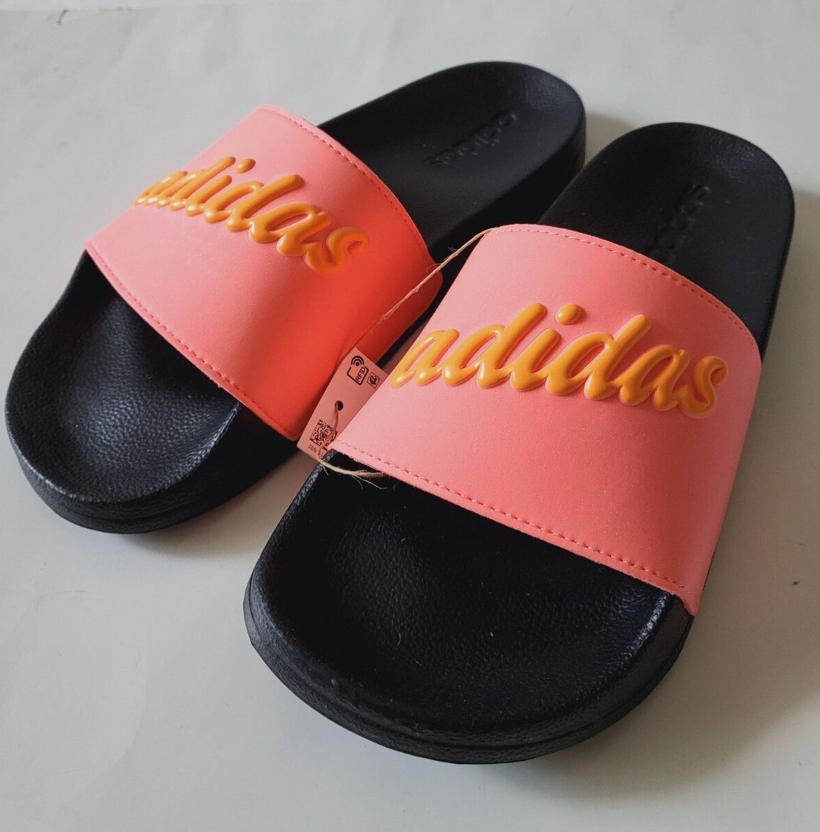 Womens Adidas Adilette pool Slides Retro Logo Sandals Size 7 Pink