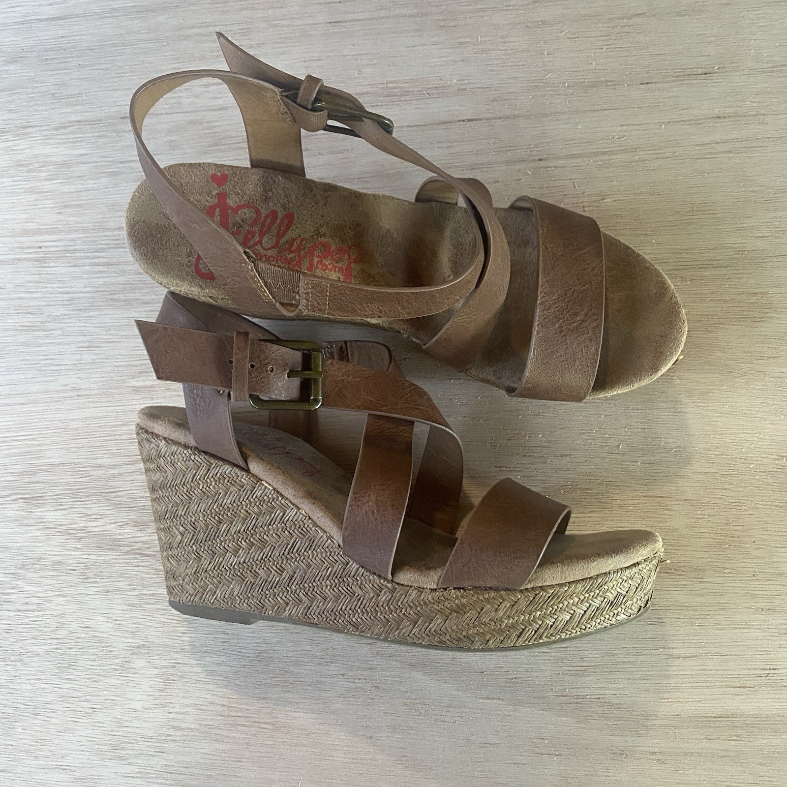 Jellypop Women’s Tahoe Platform Wedge Vegan Leather Cross Strap Sandals Size 8
