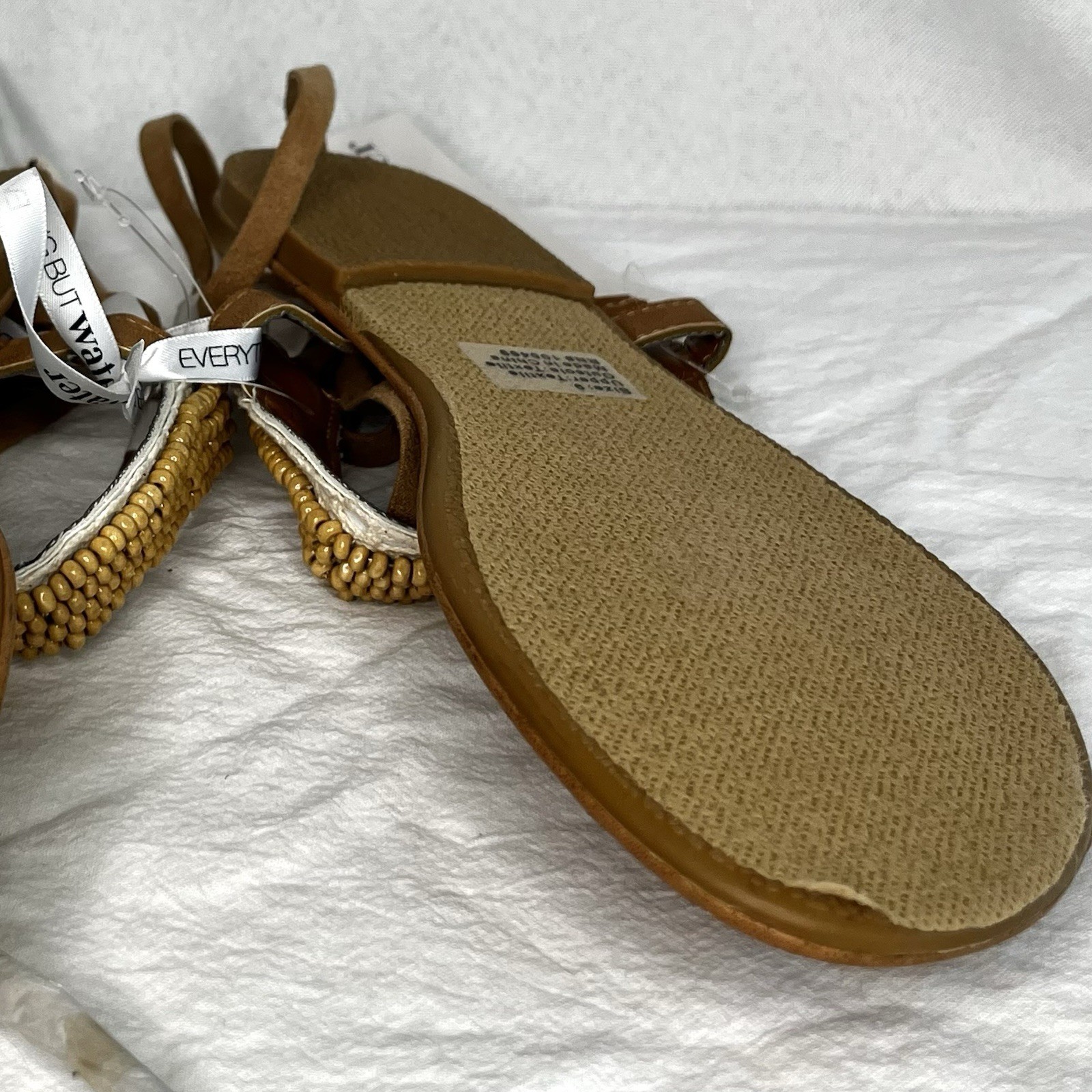 🏝️Olivia Miller Everything But Water Beaded Shell Ankle Tie Sandals NWT Sz 9 🐚