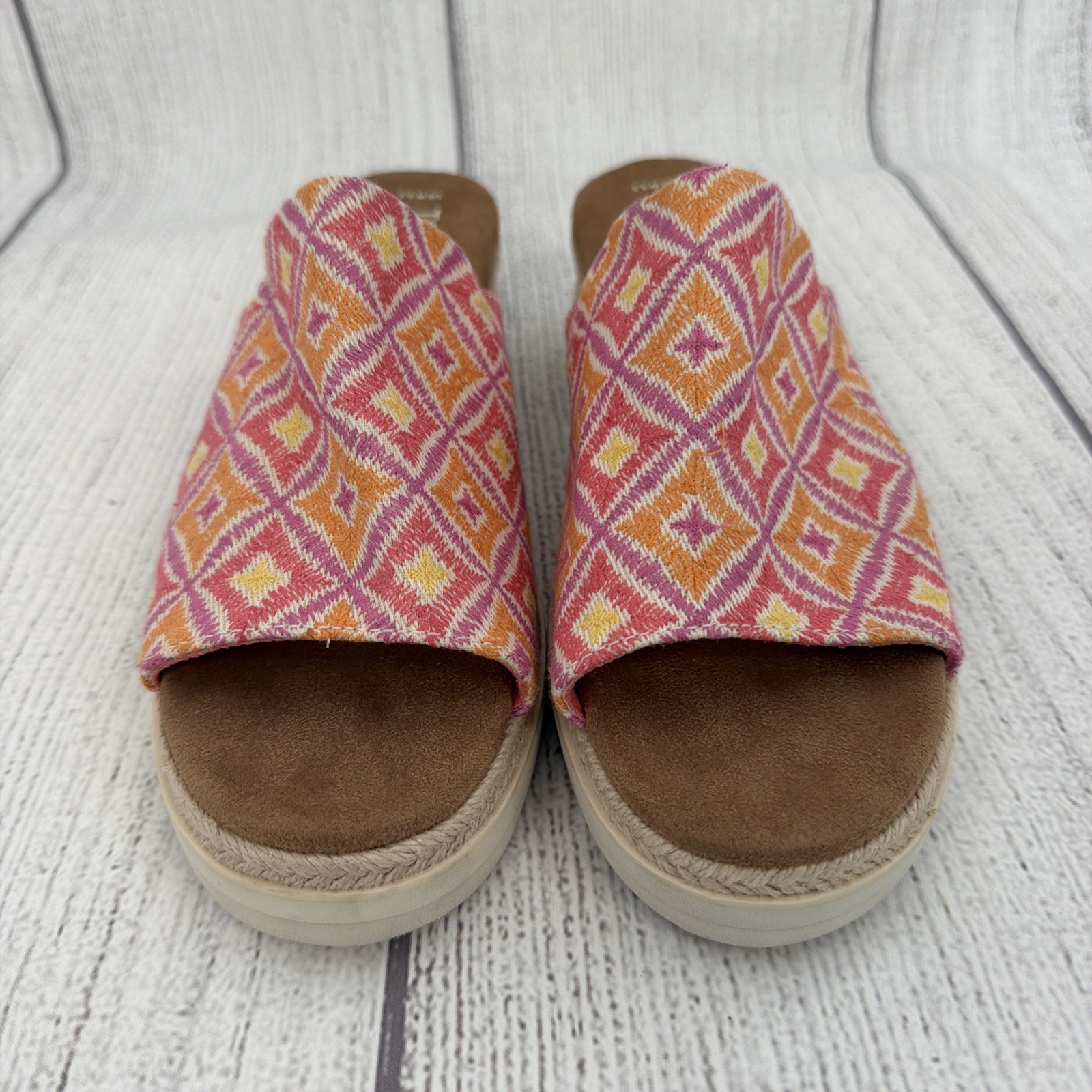 Toms Margot Mules Womens 8.5 Pink Coral Espadrille Wedge Sandals Casual Summer