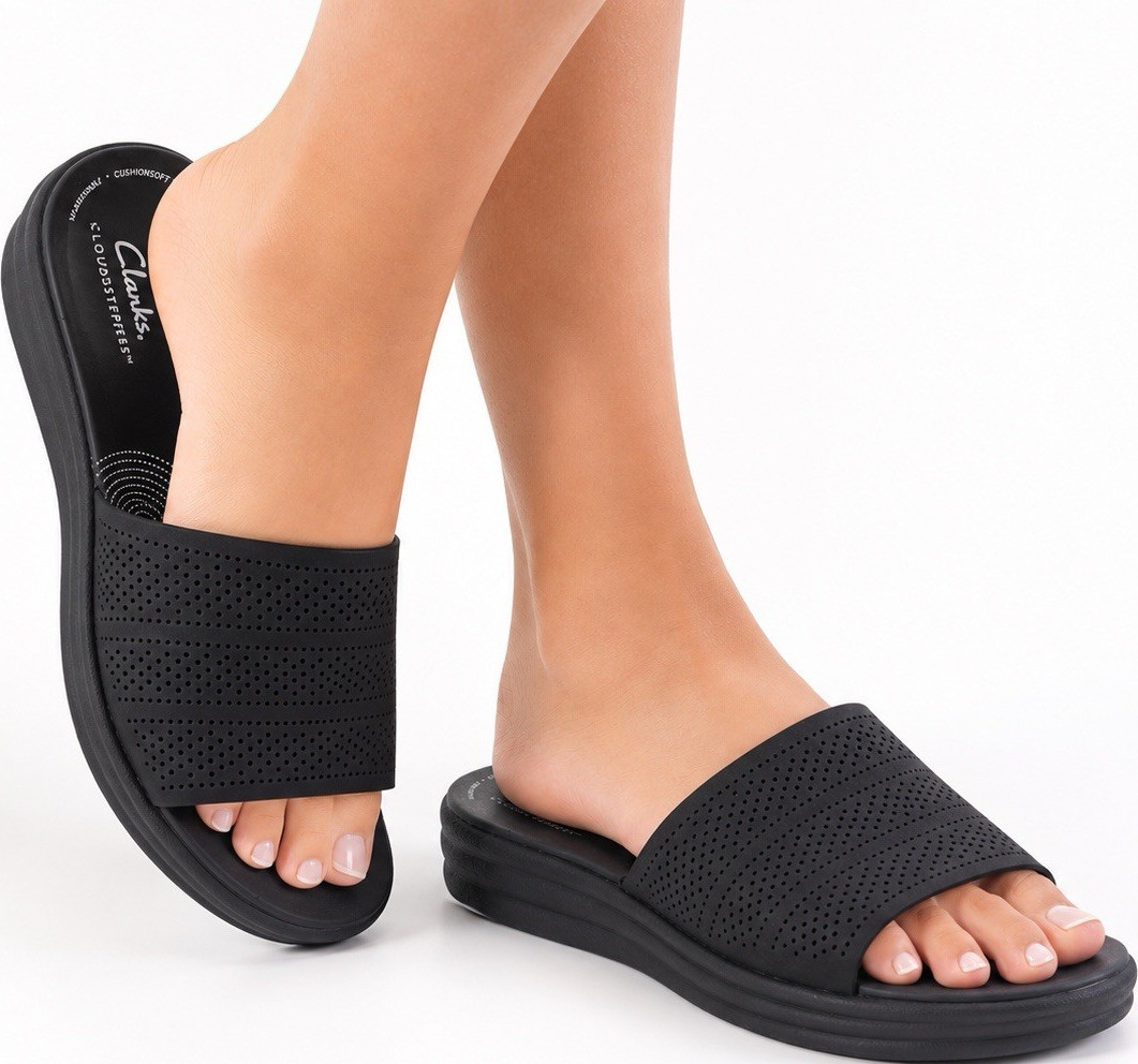 Clarks Cloudsteppers Black Platform Slide Sandals Comfy Casual Athleisure Travel