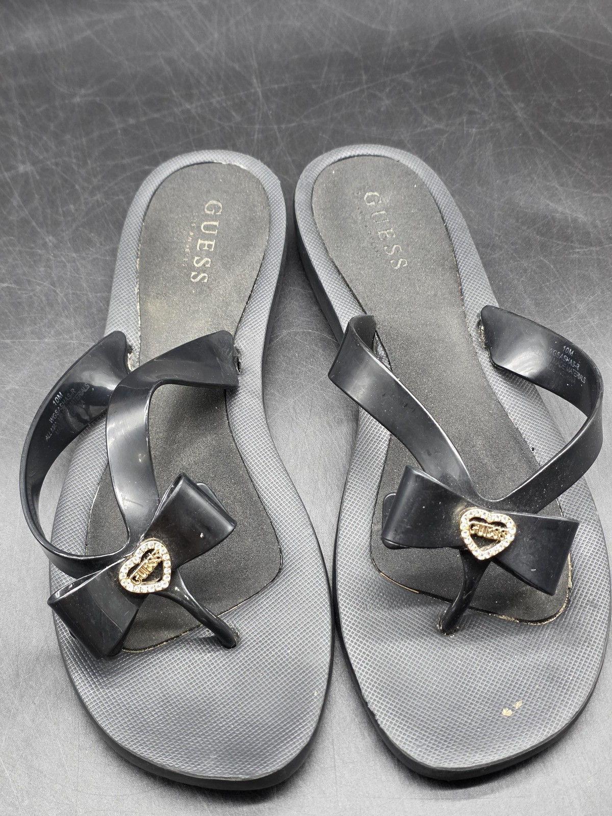 GUESS Sandals Womens Size 10 40 Black Bow Heart Thong Wedge Stains Shoes