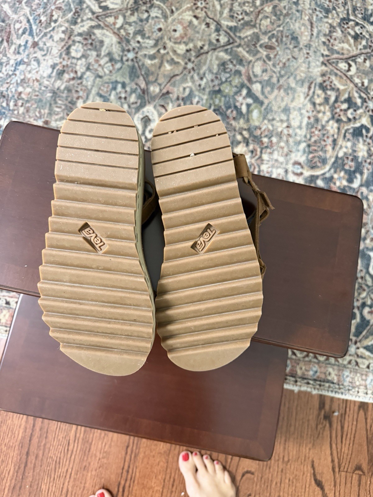 Teva Women’s Beige Strappy Hook & Loop Adjustable Ankle Sandals US 8 EU 39