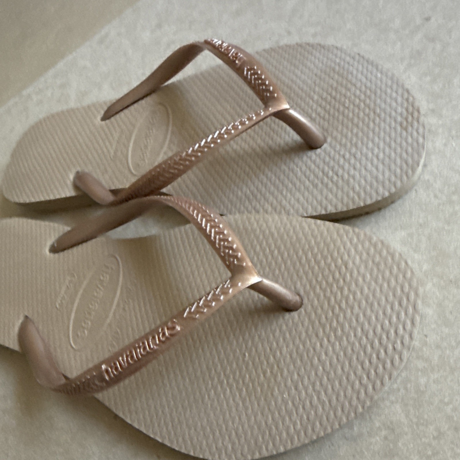 Havaianas Slim Light Bronze Metallic Bronze Strap 39/40 – New