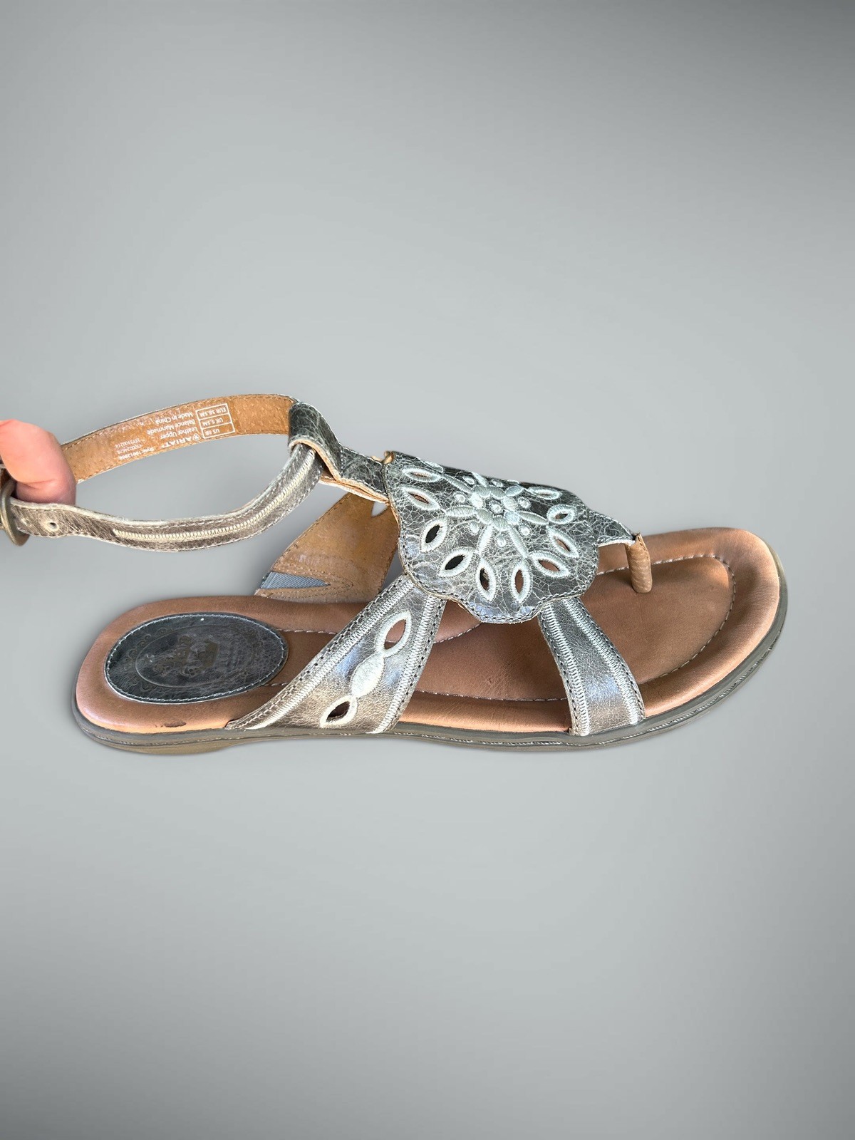 Ariat Mojave Gladiator Cut Out Flower Thong Sandals Ankle Strap in Marble Size 8