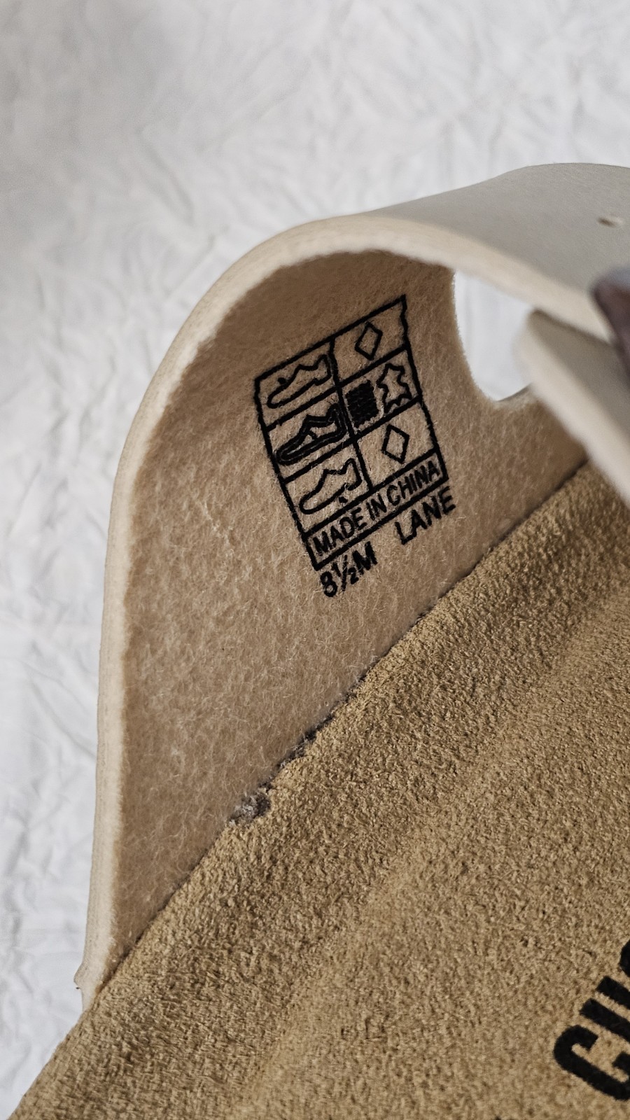 Cushionaire Womens Lane Cork Footbed Sandal 8.5 Stone Suede Shoes…