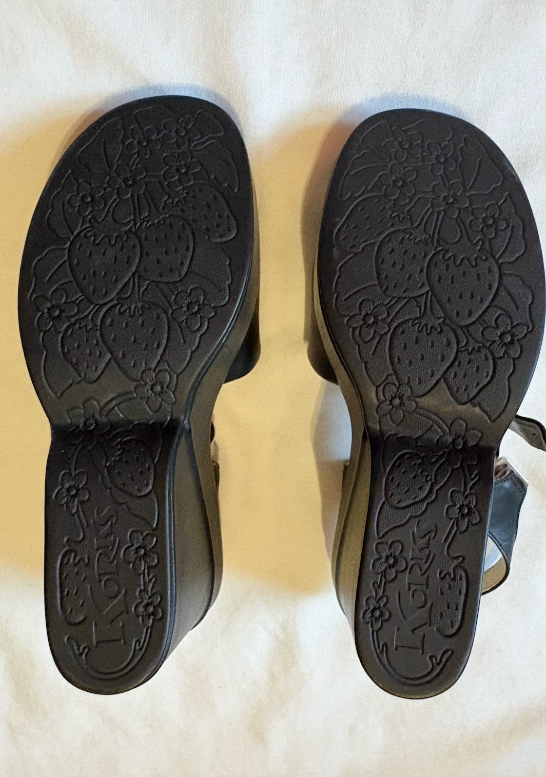 Korks Bardot 8M Cork Wedge Sandals New
