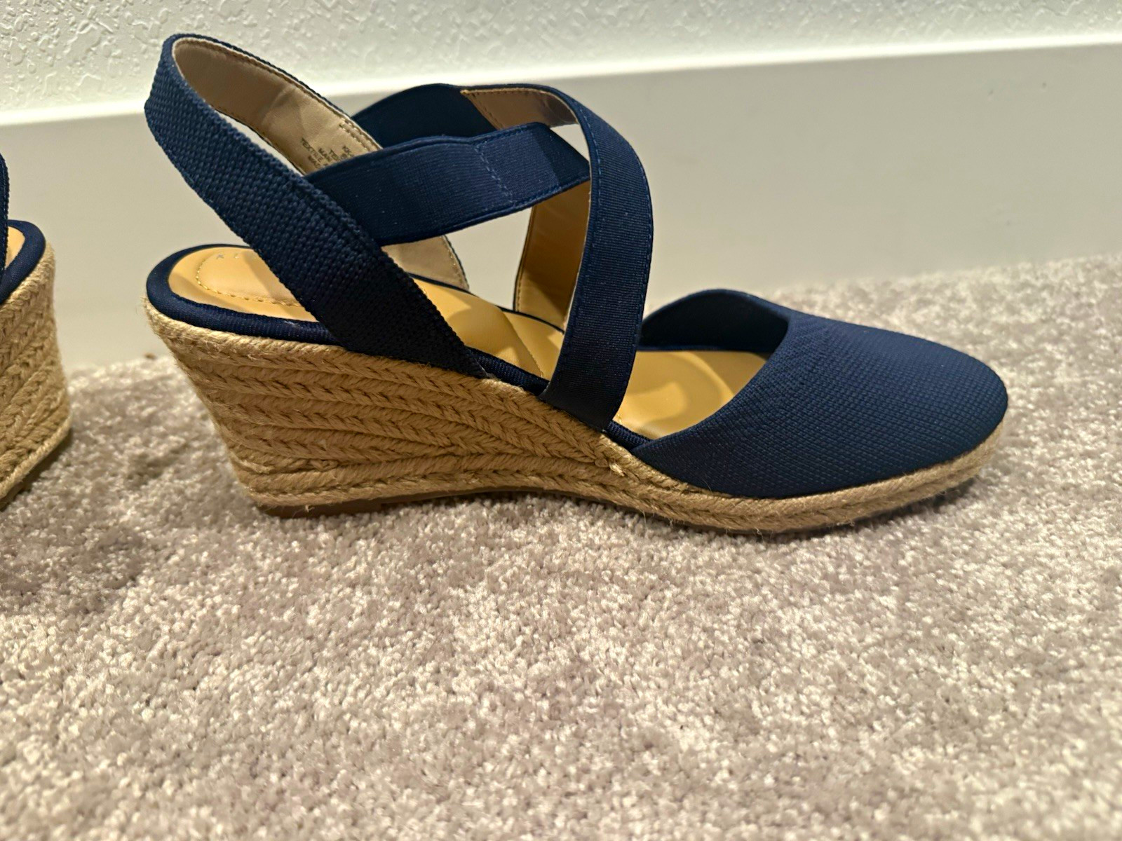 Kelly & Katie Women’s Blue Wedge Espadrille Slingback Ankle Strap Sandals 8