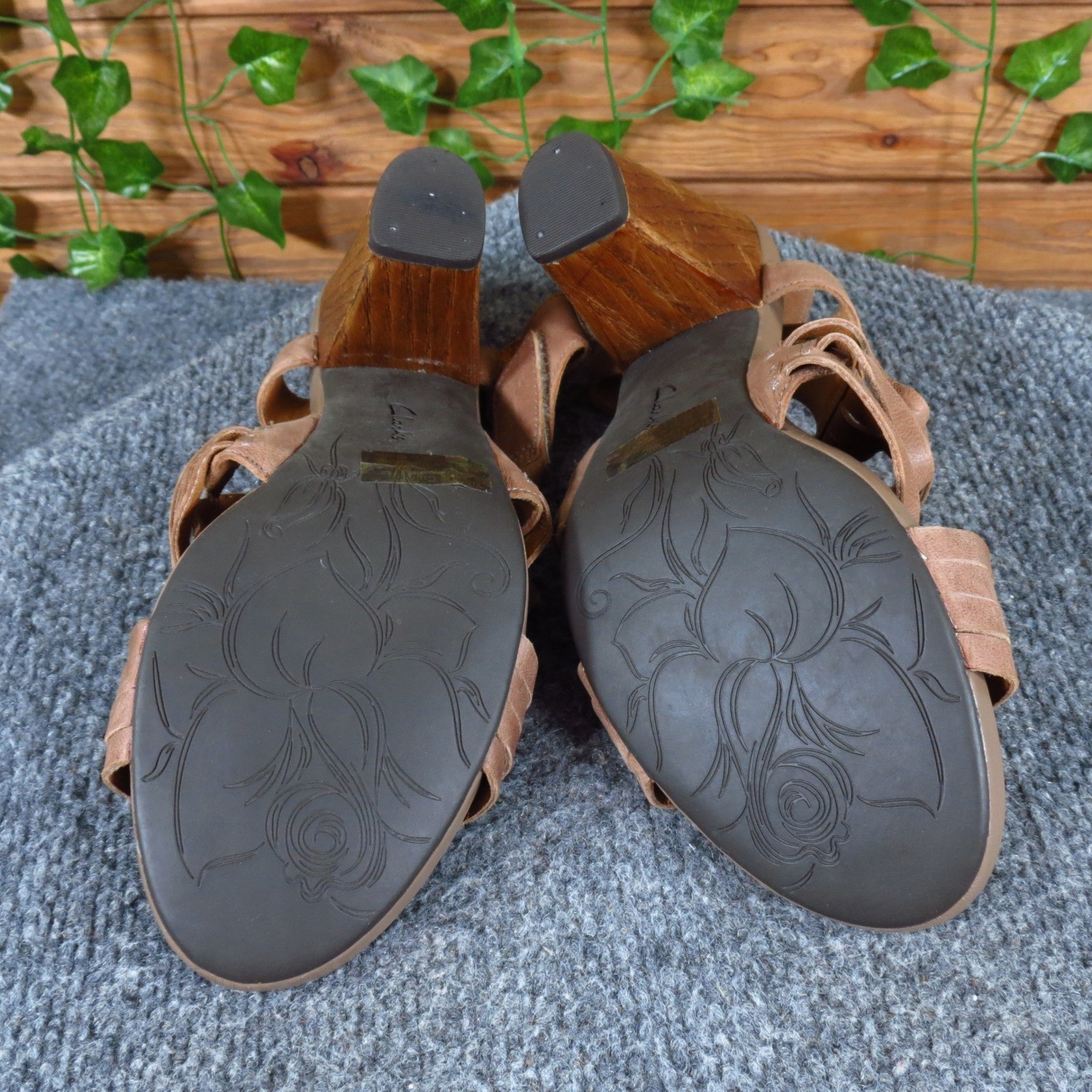 Clarks Indigo Rosa Central Women Heel Size 10 Casual Dress Tan Leather Sandals
