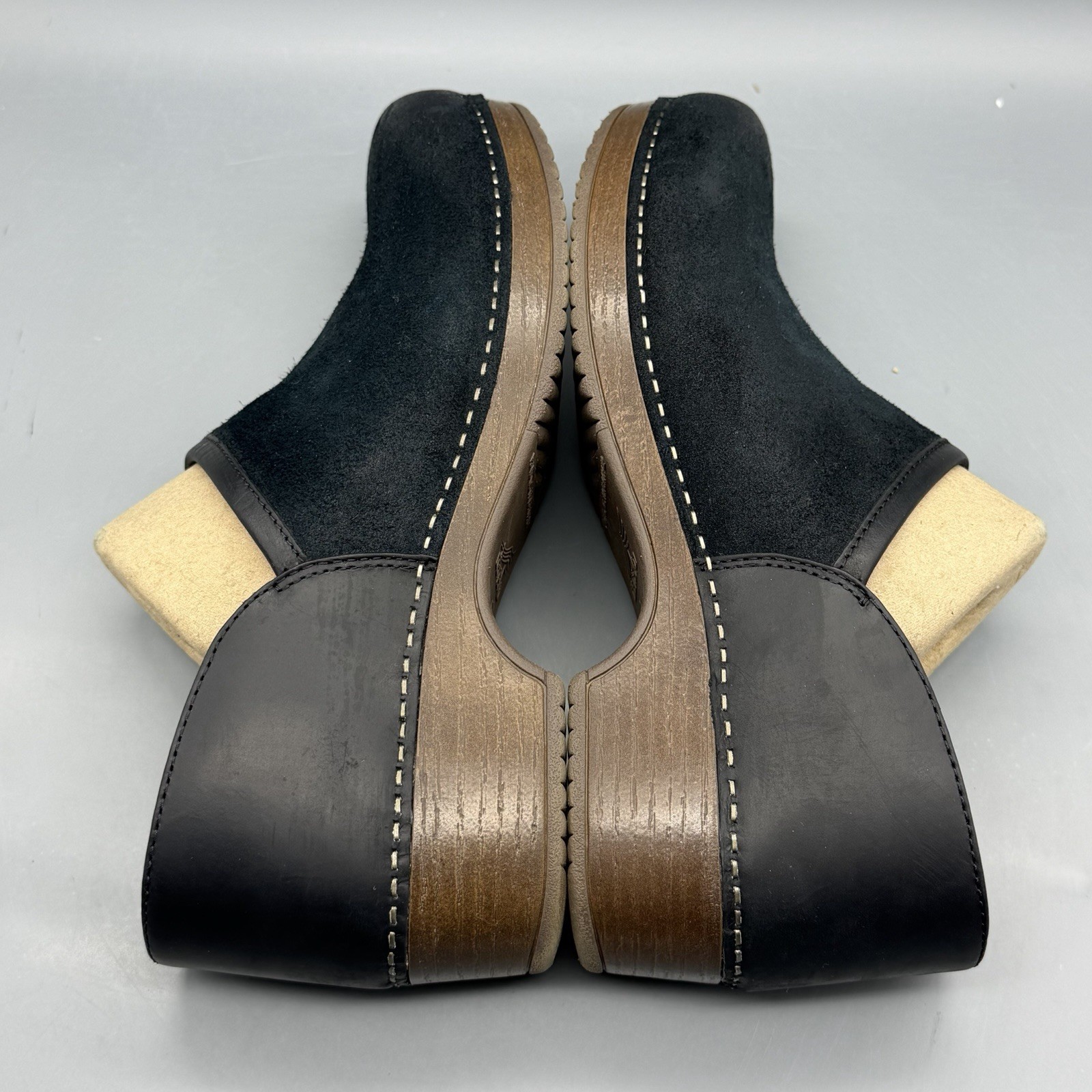Dansko Brenna Black Burnished Suede Women’s 41 US 10.5 – 11 Casual Dress Clogs