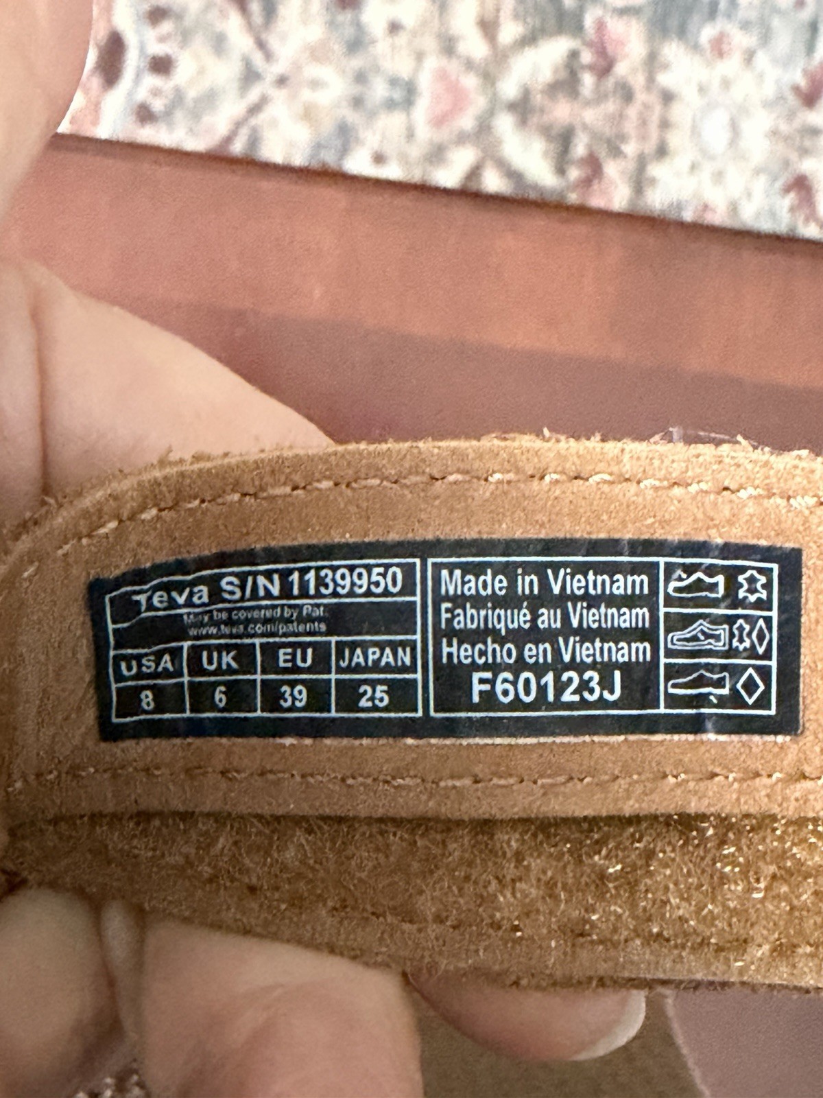 Teva Women’s Beige Strappy Hook & Loop Adjustable Ankle Sandals US 8 EU 39