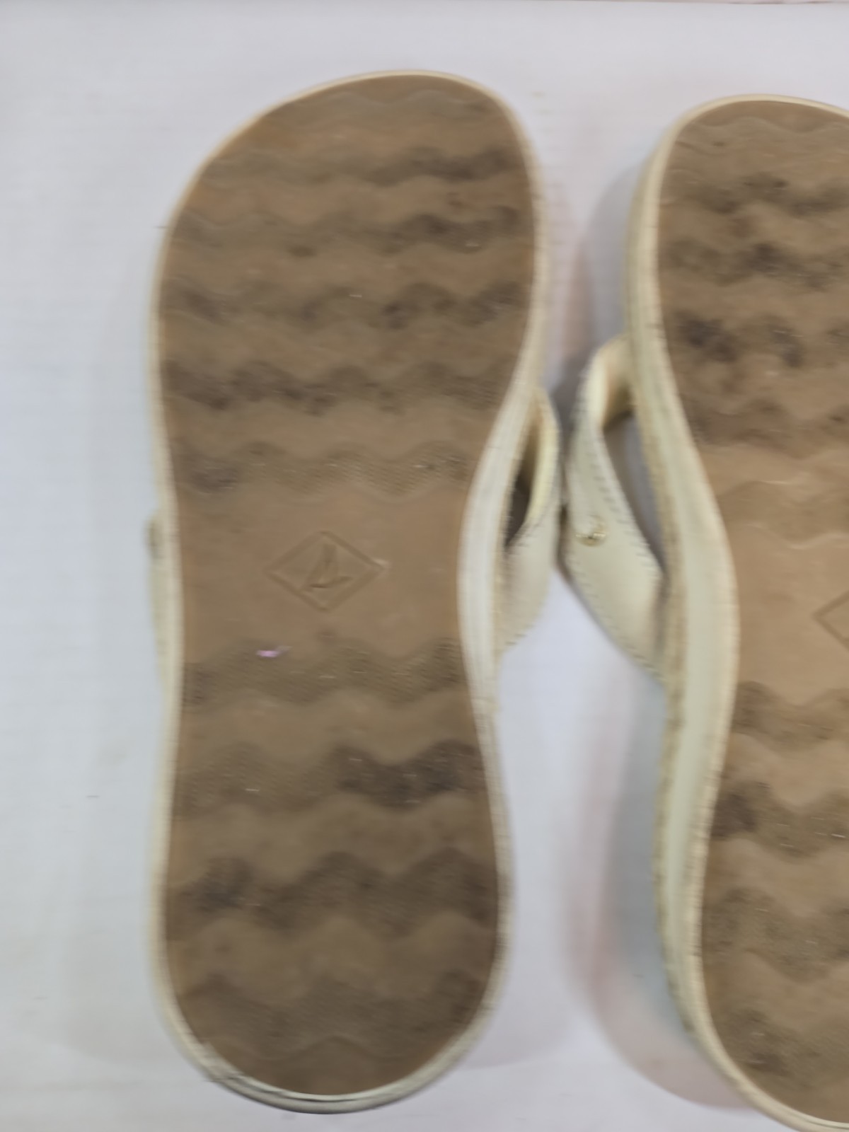 Sperry Top Sider Women’s Beachy Sandals Flip Flop Braided White 7.5M