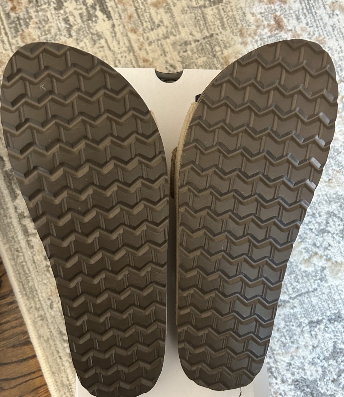 NEW SONOMA Kohl’s Women’s Eclecttic Single Band Slides Sand Size 9 NIB