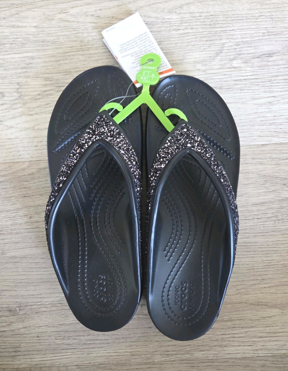 NWT Size 9 Crocs Black Sloane Glitter Crystals Flip Flop Wedge Sandals 1.25 Inch