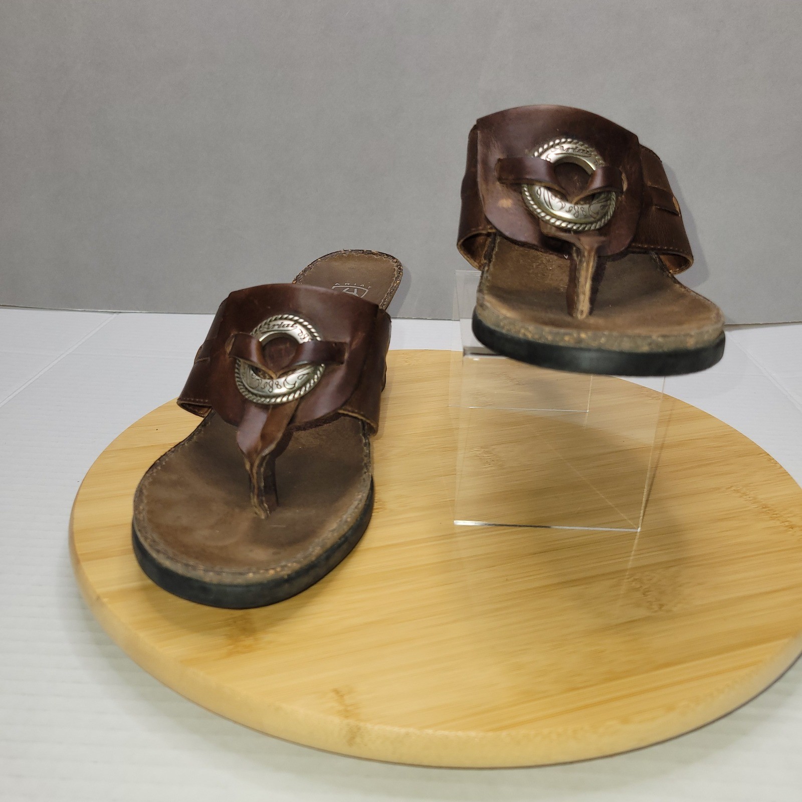 Ariat Wedge Sandals Women 7.5B Brown Leather Western Buckle Thong Shoes