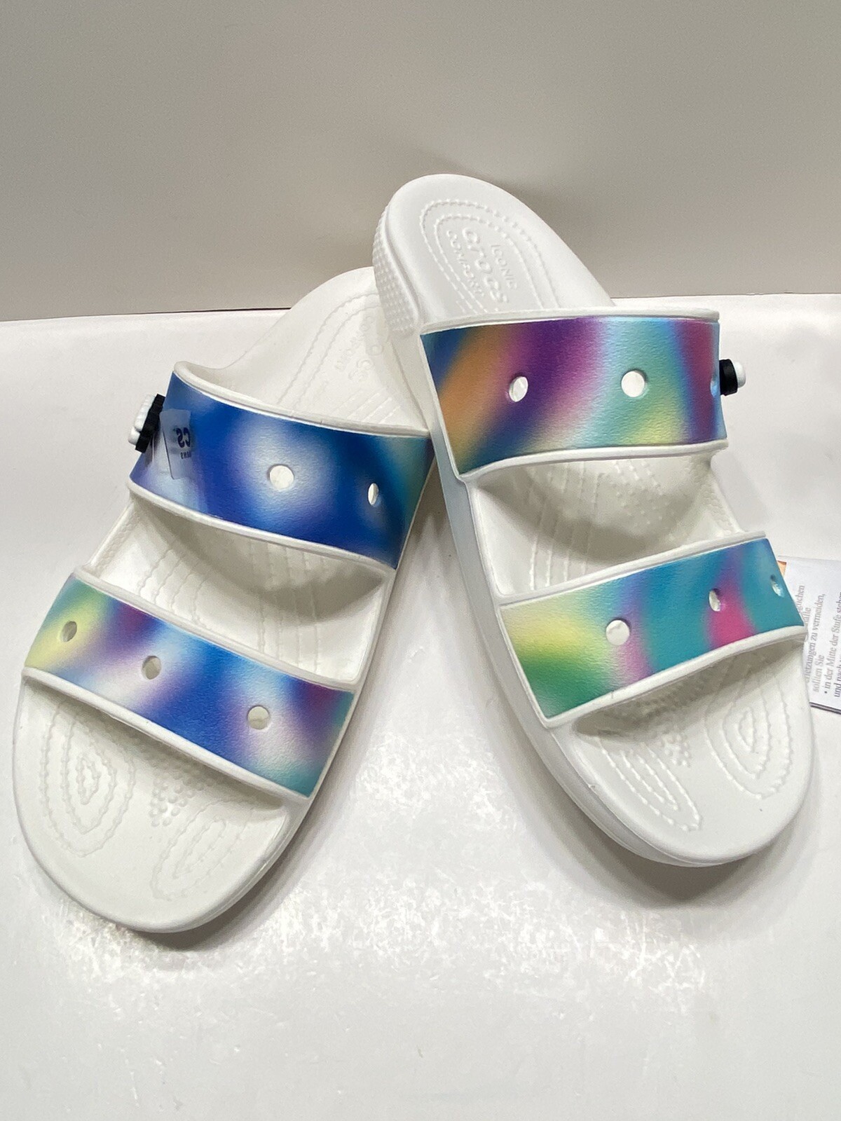 NEW Crocs Women’s Solarized Slip On Sandals 207771-94S Multi Color M15/W17