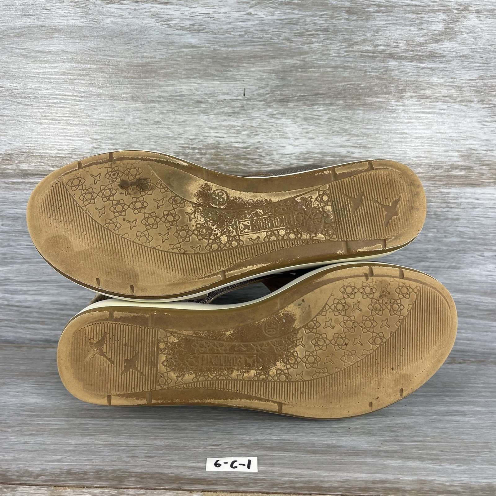 Pikolinos Women’s Mahon W9E-0912 Metallic Leather Wedge Sandals Size EU 36 US 6