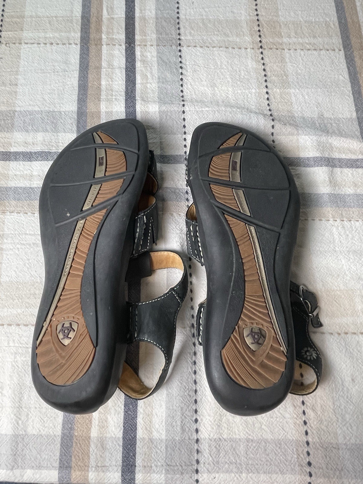 Ariat Zuma Black Leather Slingback Sandals Flats Womens 9 Buckle Floral Rivets