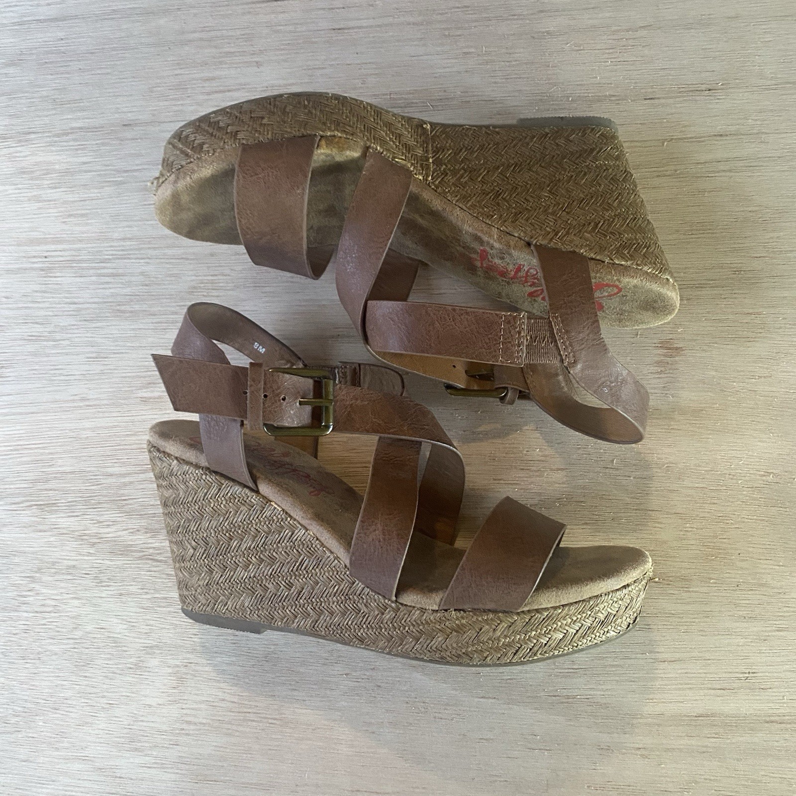 Jellypop Women’s Tahoe Platform Wedge Vegan Leather Cross Strap Sandals Size 8