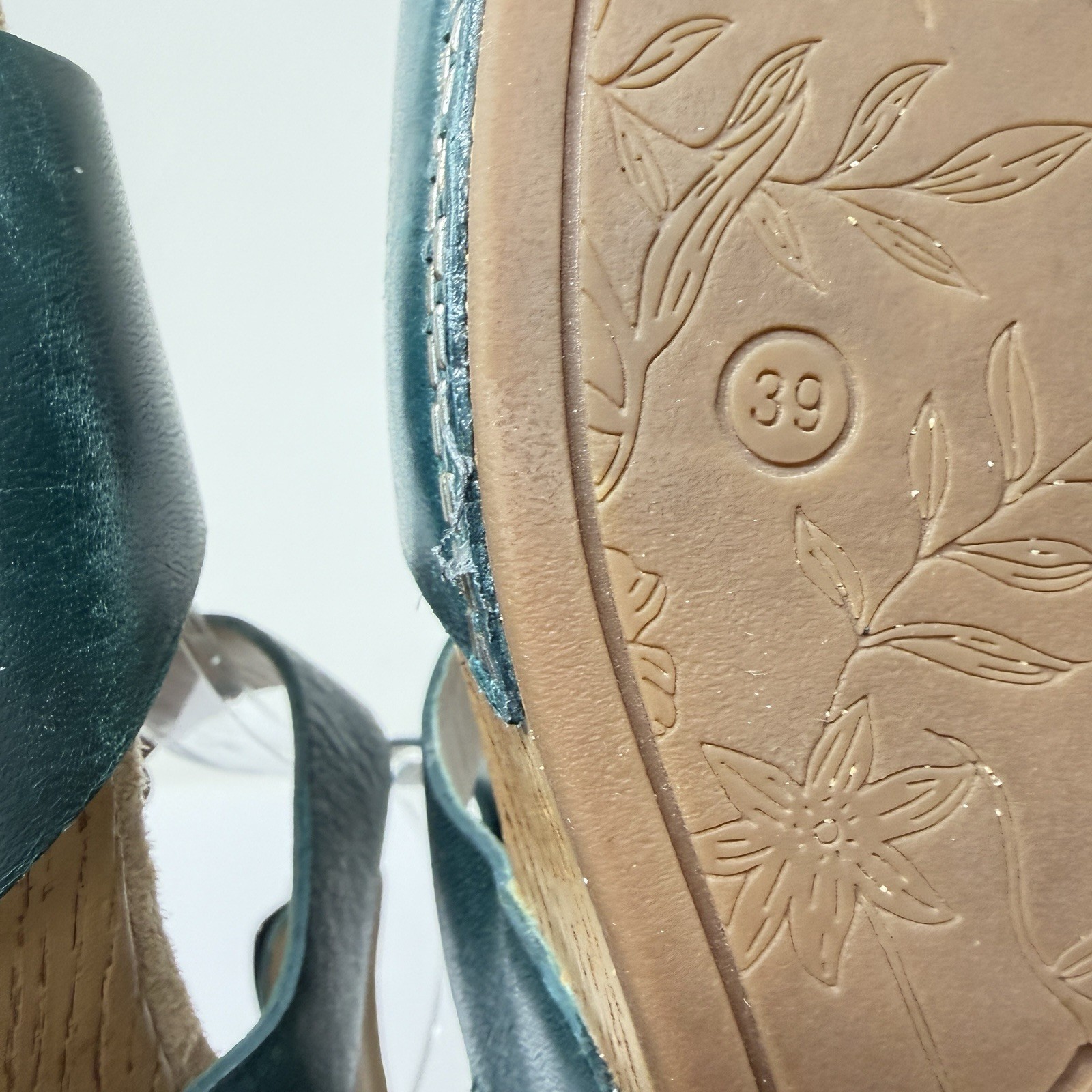 Dansko Lou Women’s 39 8 Wedge Sandals Ankle Strap Teal Green Leather Comfort