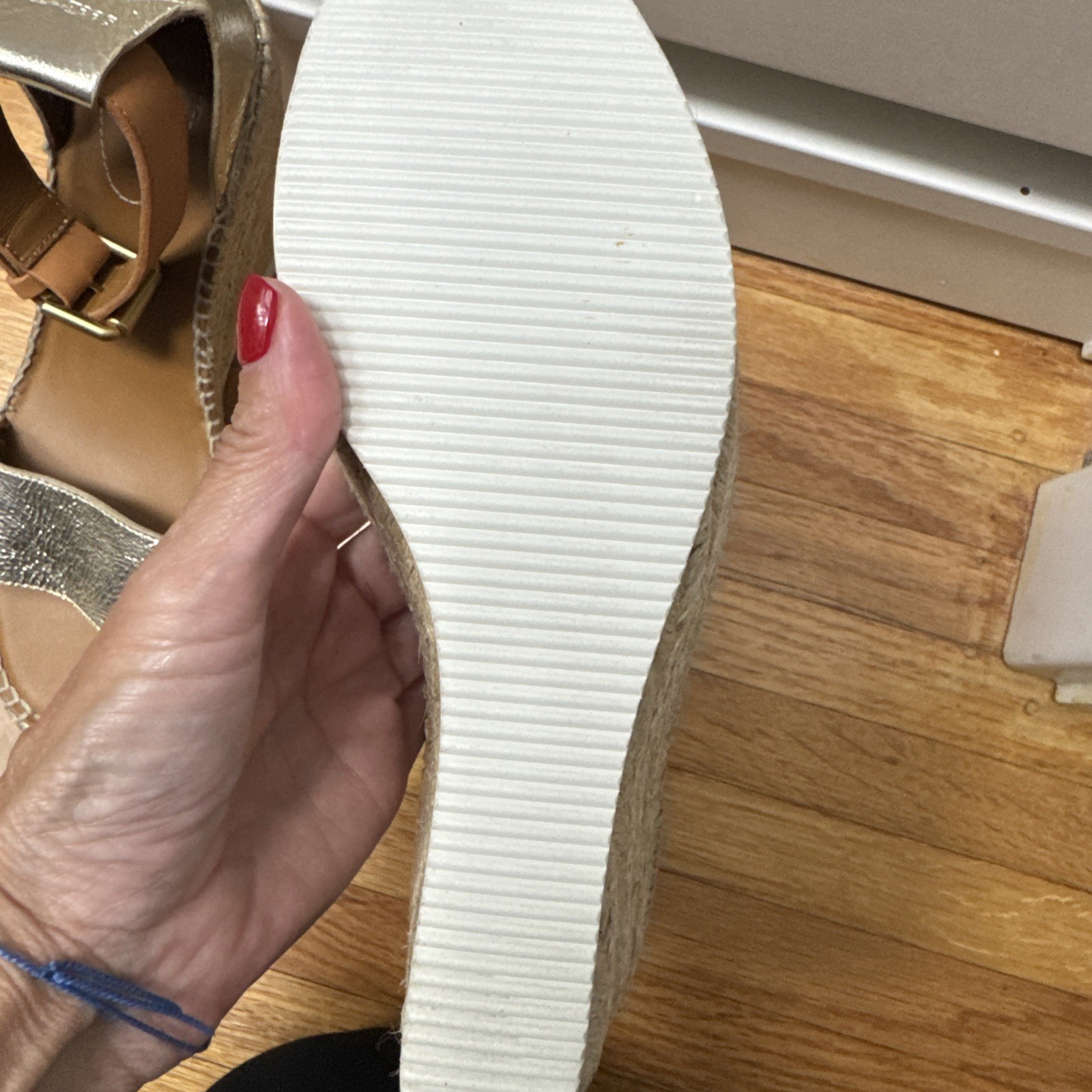 NWD $325 See By Chloe Glyn Platform Espadrille Wedge Sandal Gold Brown EU39/US 9