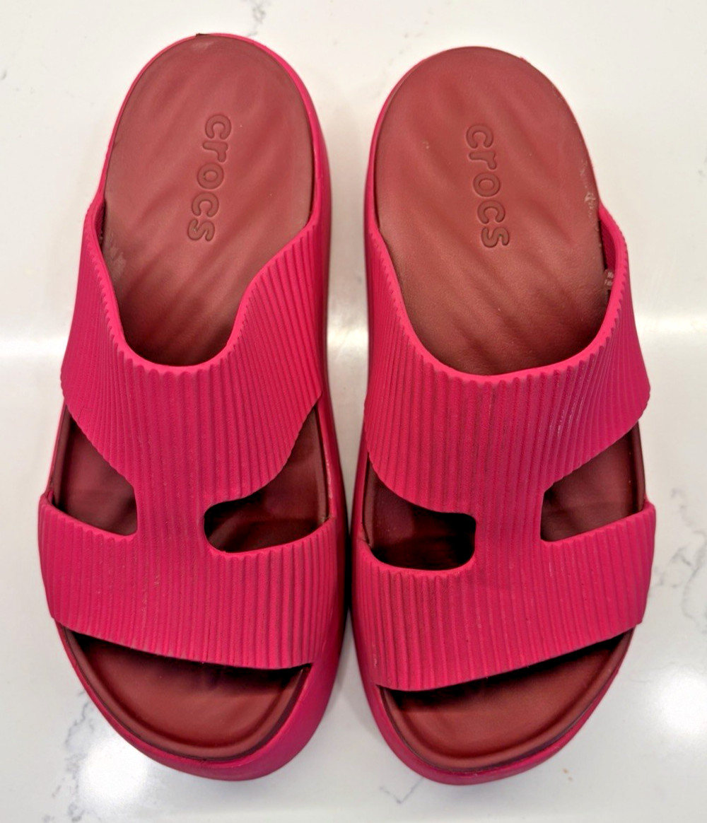 Crocs Women’s Sz 7 Getaway Groove Platform H-Strap Sandal Dragon Fruit pink