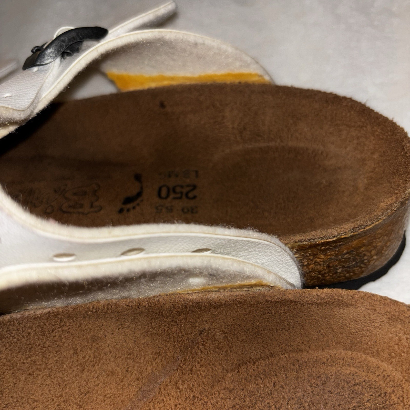 Birkenstock Birki’s Freeport White Perforated 2 Strap Sandals L8M6 Cork Sole