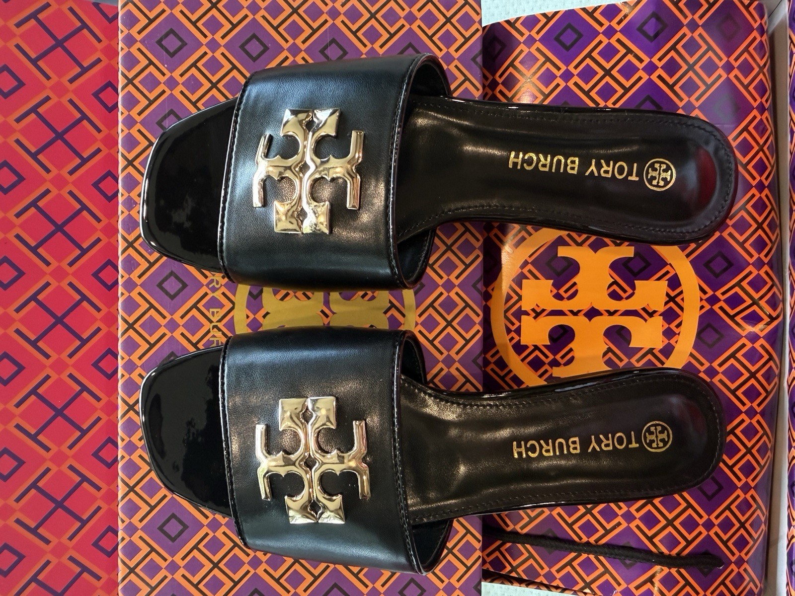 Tory Burch Women’s Black Slide Sandals Polyurethane Upper Logo US 7.5