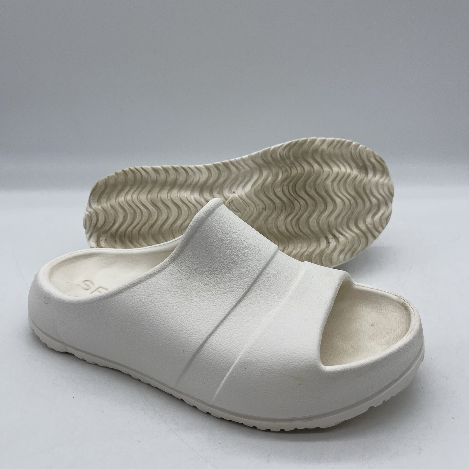 Sperry Float Slide STS24011 Men’s Size 4 / Women’s Size 6 Slip On Sandals White