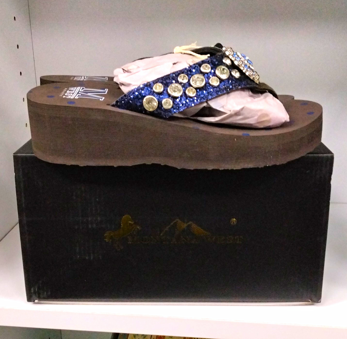 Women’s Wedge Sandals Blue Slip On Rhinestone Leather 7 Solid Casual NIB