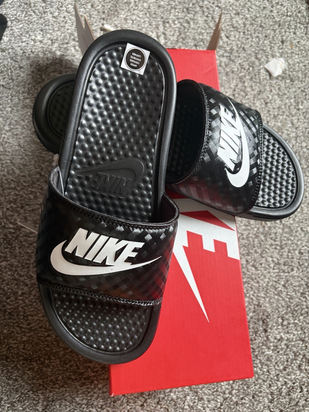 Nike Women’s Slide Sandals Black/White Logo Slip-On US 7 EU 38 UK 4.5