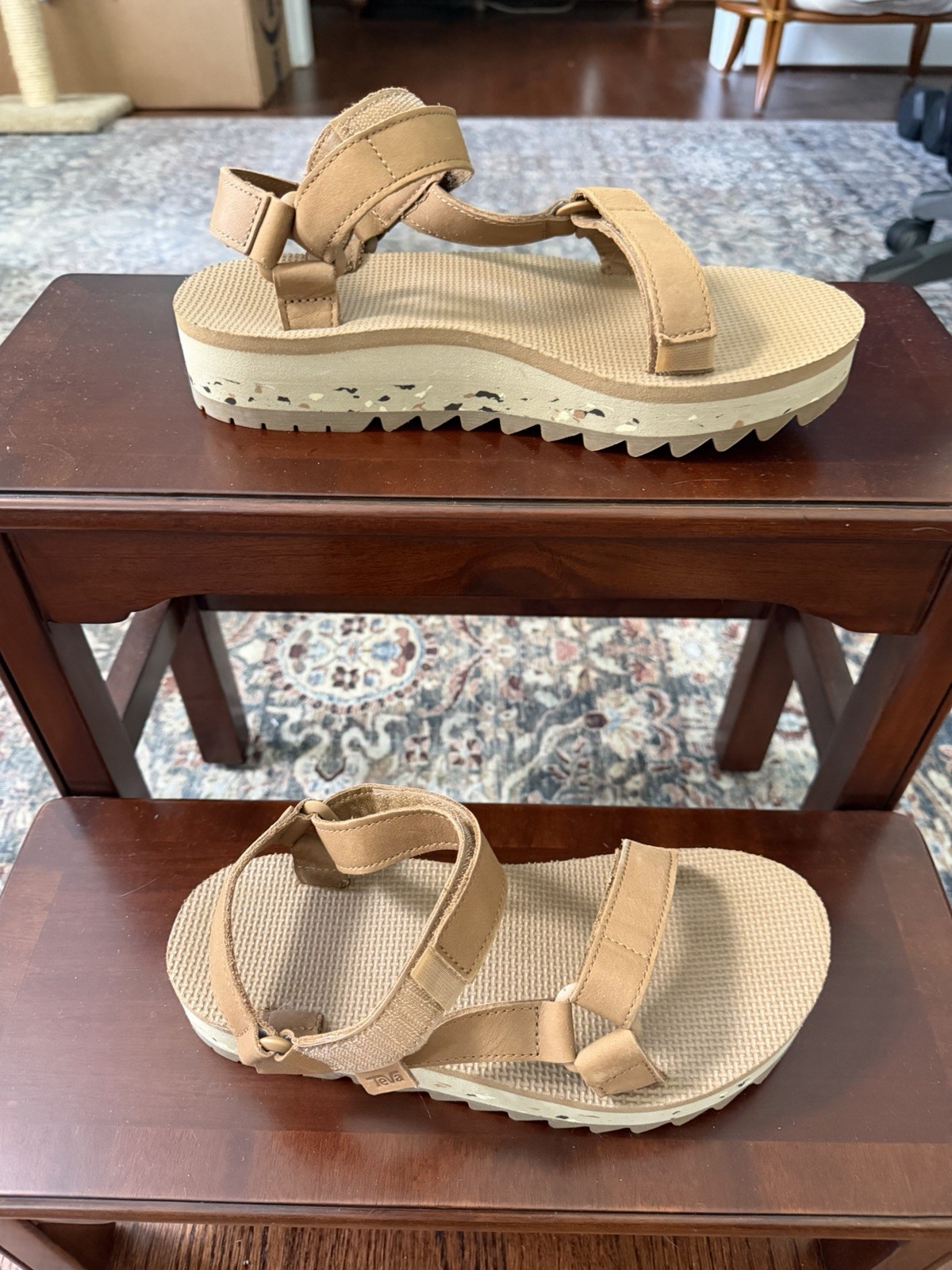 Teva Women’s Beige Strappy Hook & Loop Adjustable Ankle Sandals US 8 EU 39