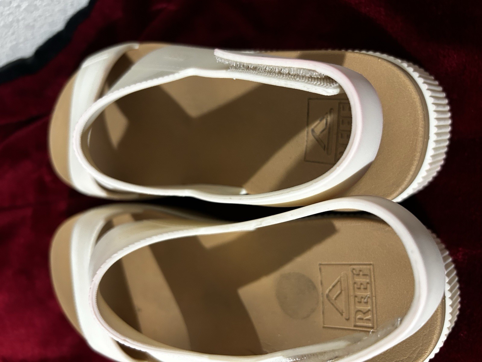 Reef Women’s White/Tan Leather Strappy Platform Sandals Hook & Loop Adjustable 7