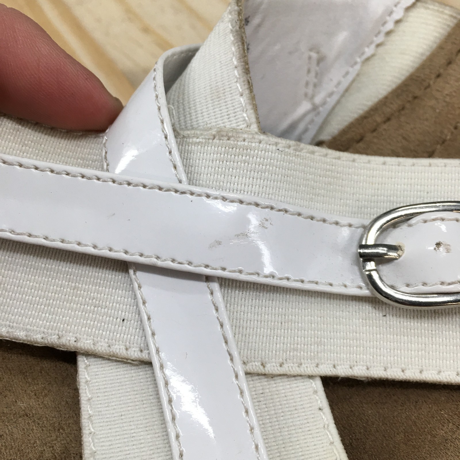 Comfort Plus by Predictions Slide Sandals Womens 9.5 Wedge Buckle Comfort White
