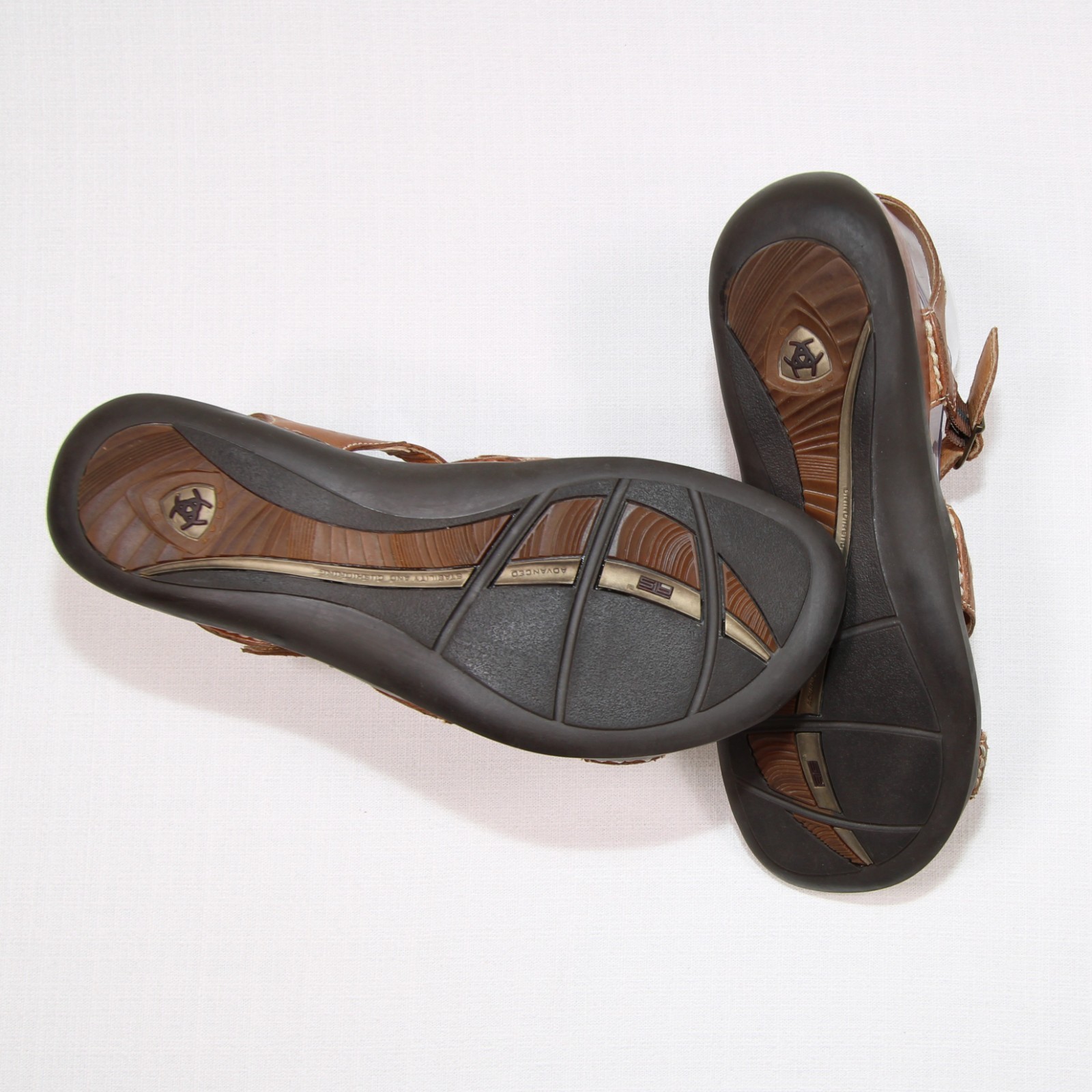 Ariat Women’s Leather Wedge Sandals Daisy Floral Embossed Detail Size 10b Brown