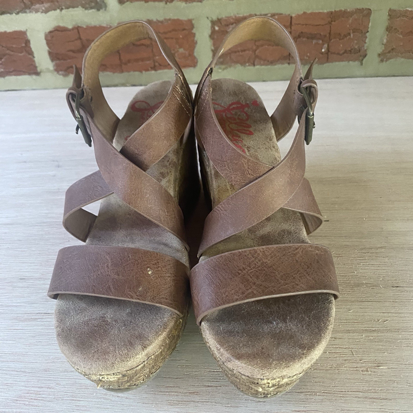 Jellypop Women’s Tahoe Platform Wedge Vegan Leather Cross Strap Sandals Size 8