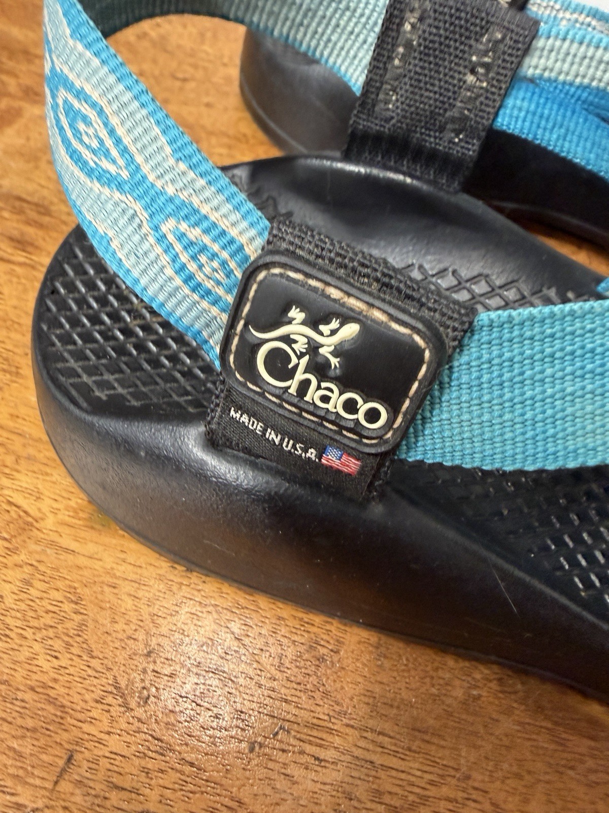 Chaco Sandals Women’s 8 Strappy Blue Green Teal Vibram Sole Water Sandals