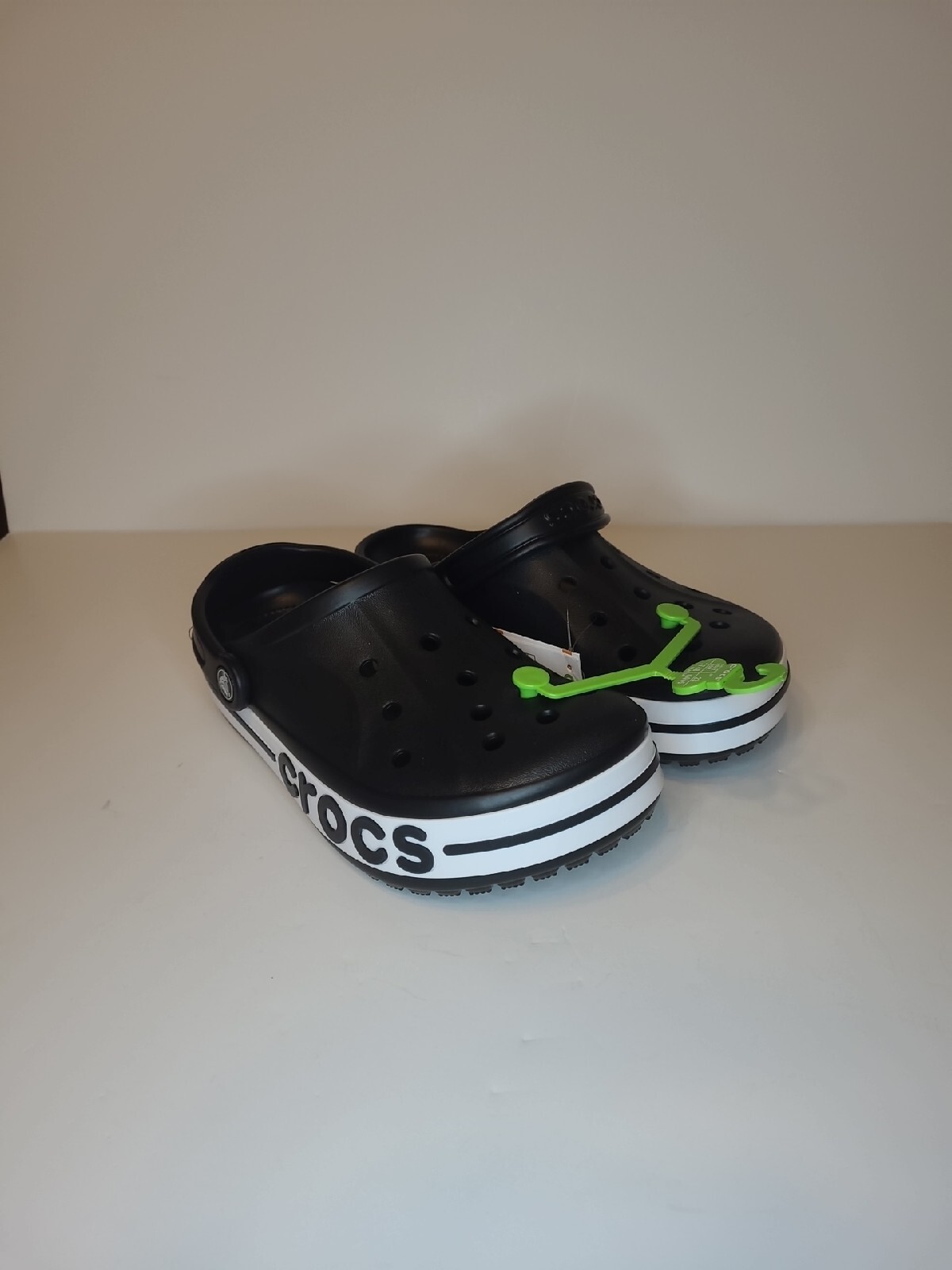 Crocs Bayaband Clog Unisex Black White Men’s Size 5 Women’s Size 7 205089-066