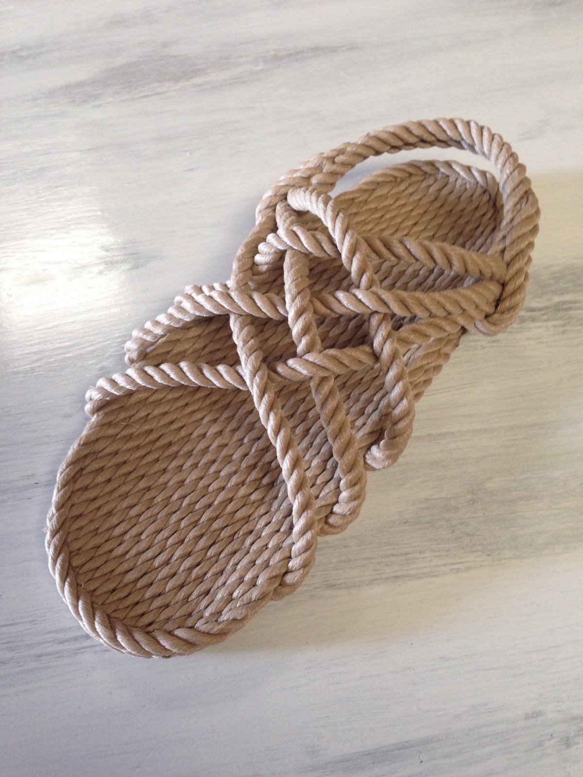 Rope Sandals Women’s Size 9. Beige Men’s Size 8 Medium Width. AU 7.5. Vegan
